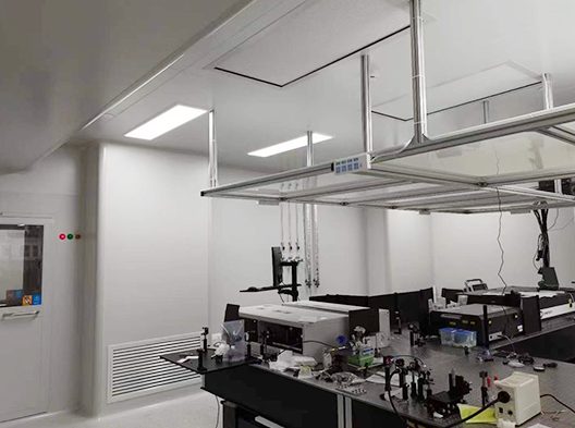 電(diàn)子(zǐ)實驗室