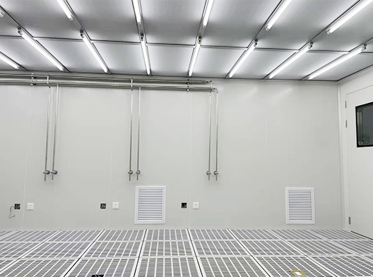 千級電(diàn)子(zǐ)車(chē)間(jiān)